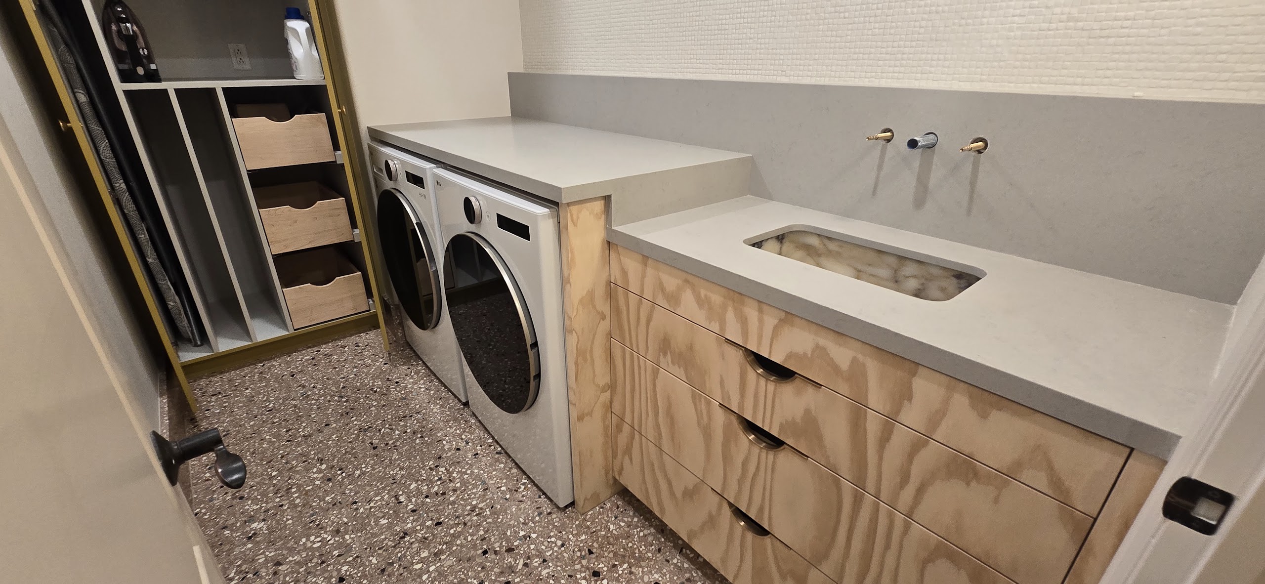 Warm Birch Laundry Retreat